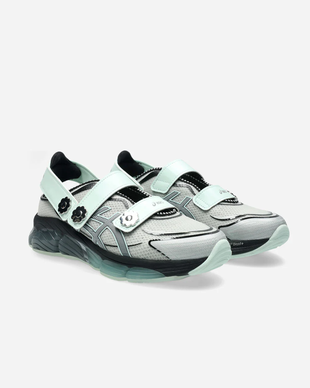 Cecilie Bahnsen x GEL-Quantum 360 VIII Silver/Cleary Aqua - Image 4